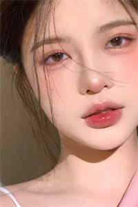 萧逸林弘