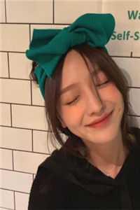 女主叫沈云芳的