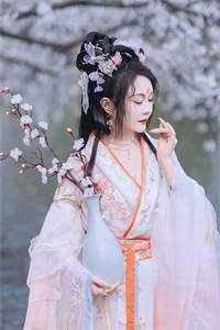 林宇苏瑶晓妍