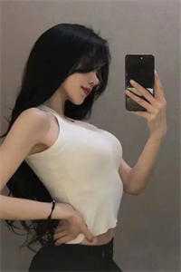 薛雅匀长什么样子