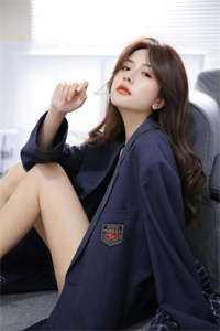 魔女和他的养子图片