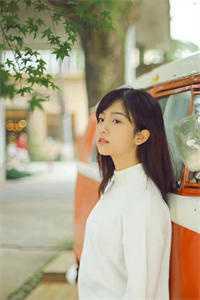 王影朗陆贤妮