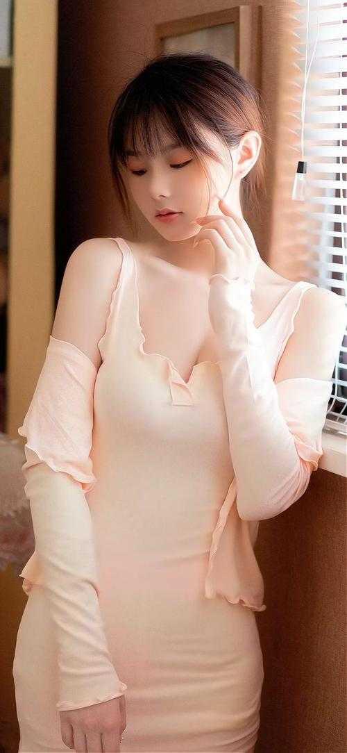 尹君瑾向柔琦