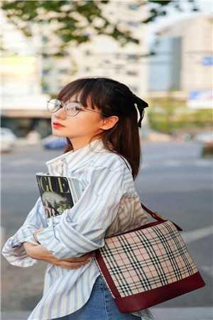 滕栋梅茅东